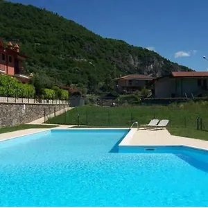 Irina's House With View On Like And Swimming Pool Apartment